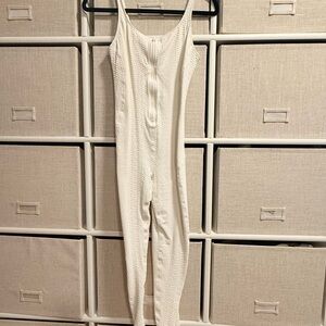 GIGI C White Textured Sleeveless Jumpsuit